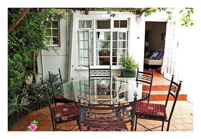 Waterfall Cottages โจฮันเนสเบิร์ก ภายนอก รูปภาพ